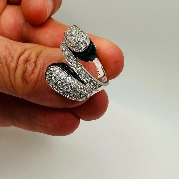 NWT Luxury Black Onyx Cubic Zirconia Bypass Ring - Picture 4 of 17